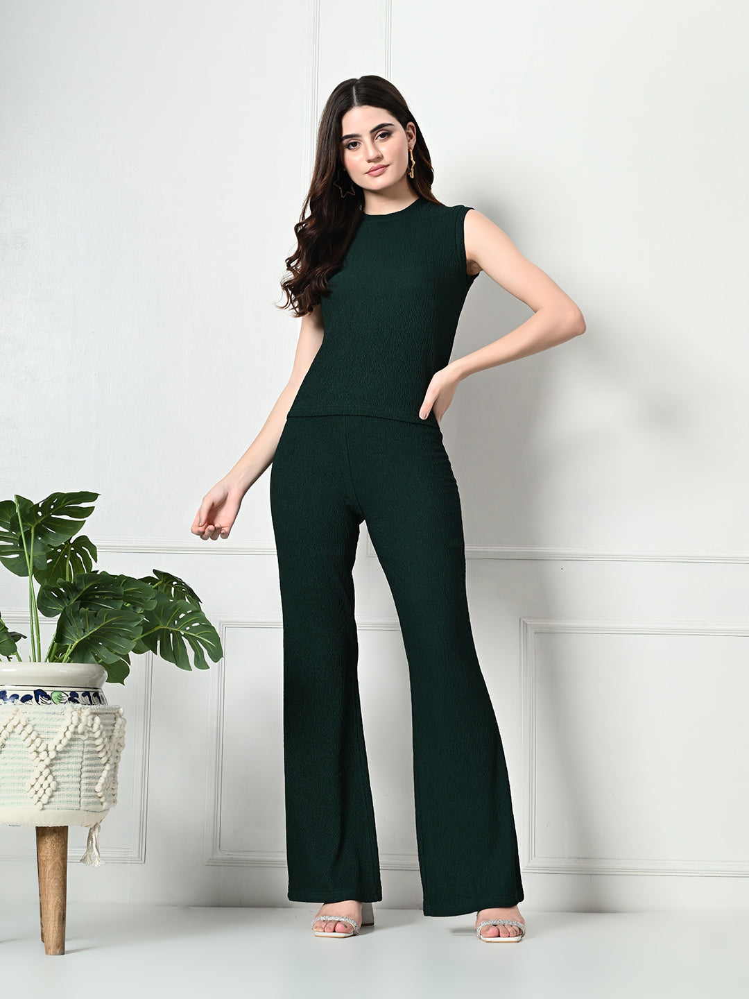 Women Green Solid Top and-Hot Pants Co-ords Set