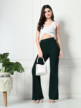 Trendy Glamorous Women  Green Trousers