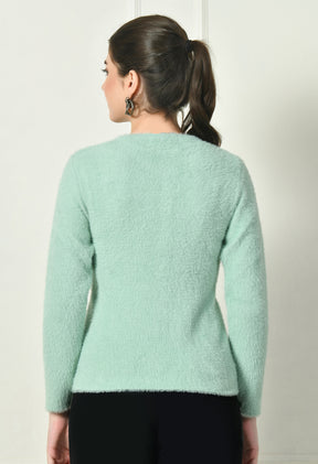 Comfy Fashionista Women’s Furry Wool Blend Sweater – Luxuriously Soft and Warm for Winter