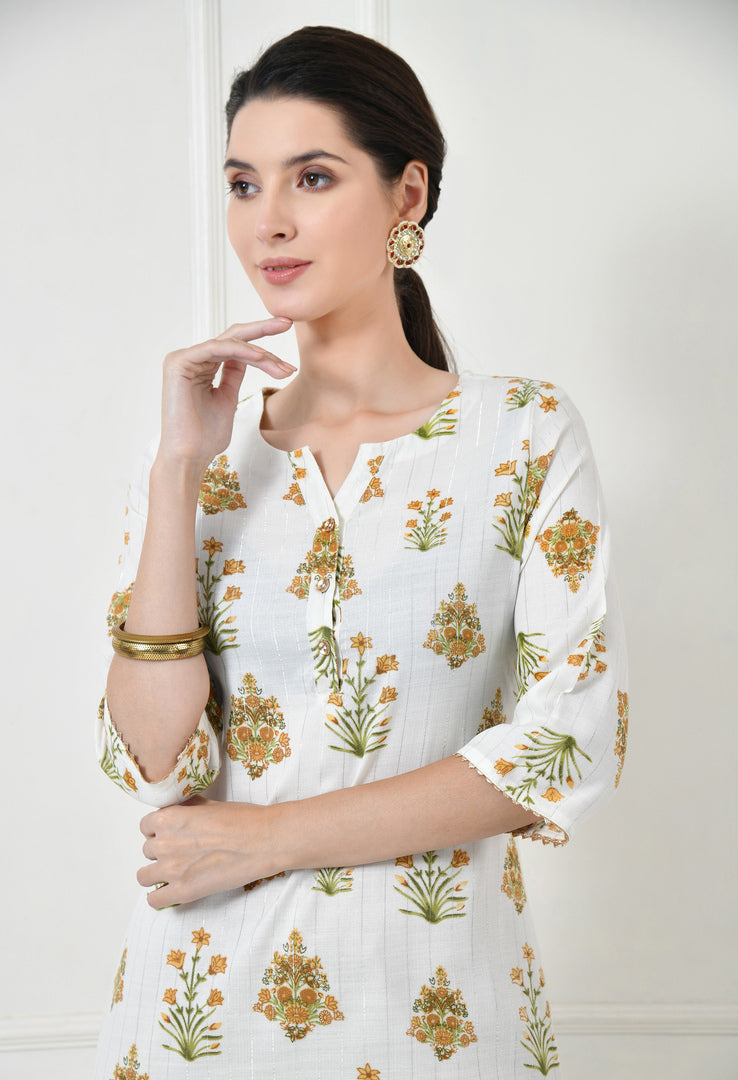 Women Self Design cotton  Straight Kurta